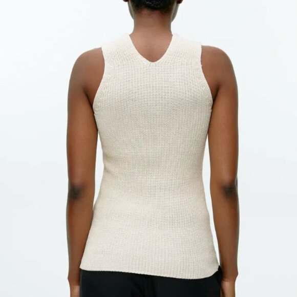 Knitted Sleeveless Top - Picture 3 of 3